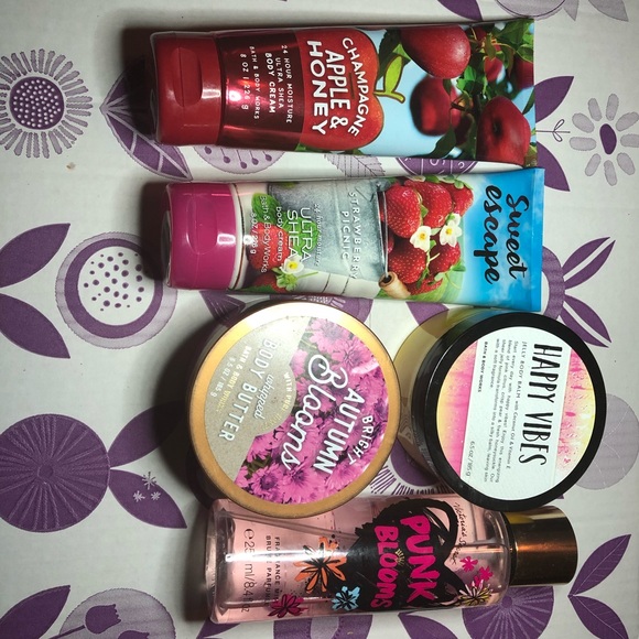 Bath & Body Works Lotion and Body Cream - Picture 2 of 3